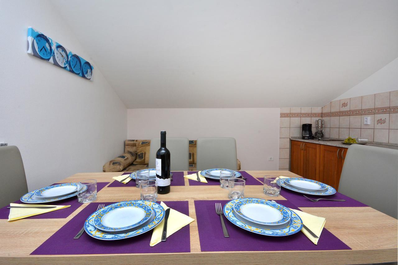 Villa Paris Necujam Bagian luar foto