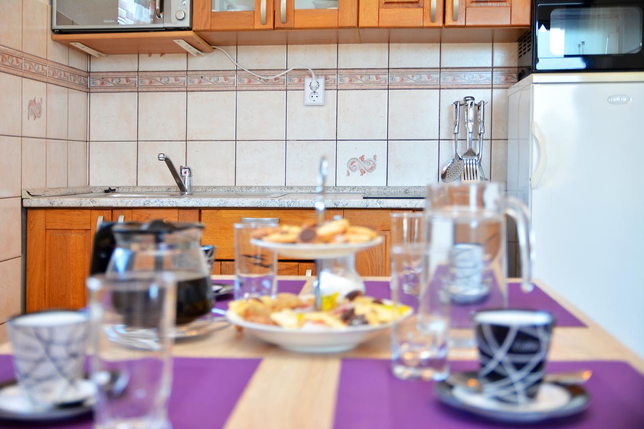 Villa Paris Necujam Bagian luar foto