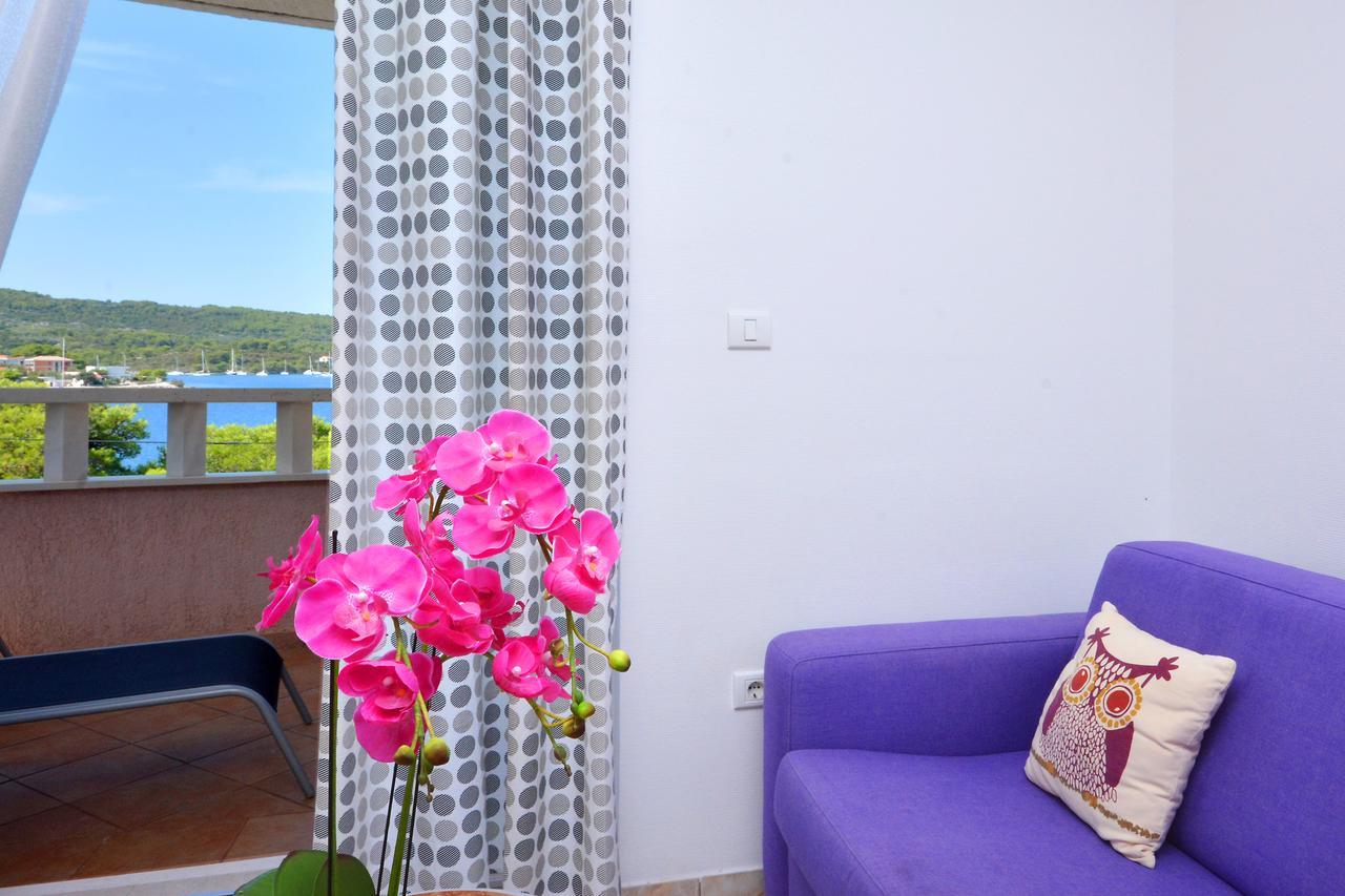 Villa Paris Necujam Bagian luar foto